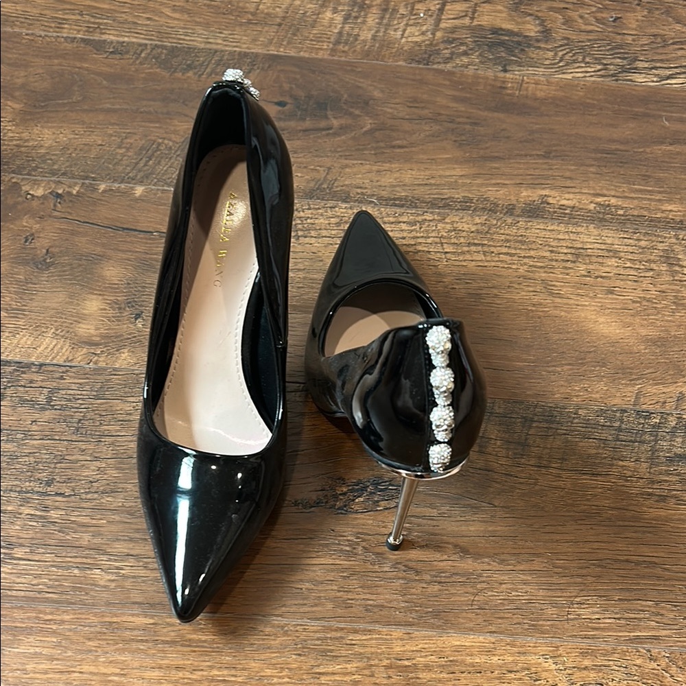Elegant Black Stiletto Heels